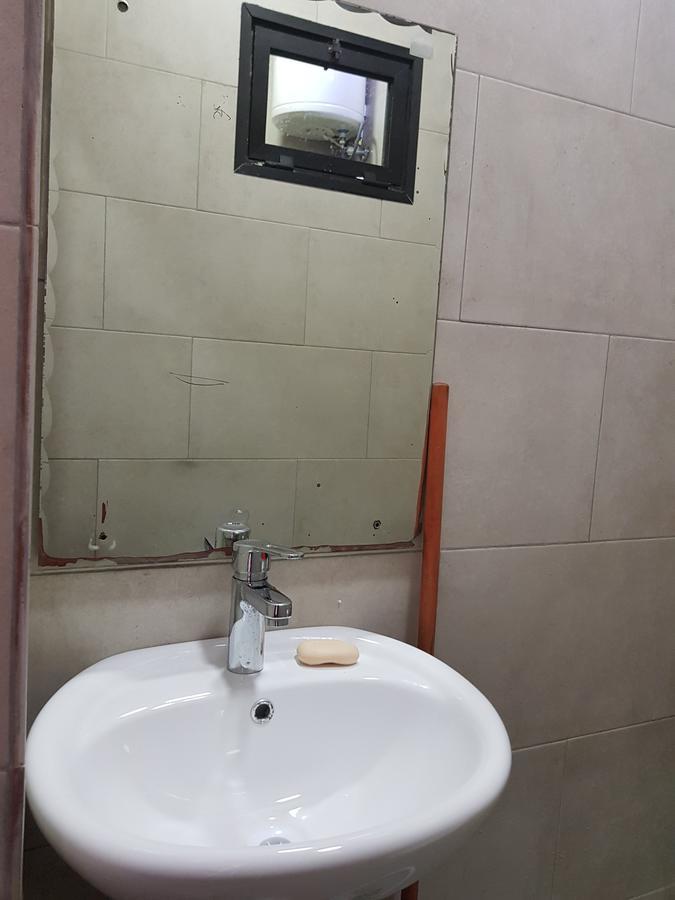 Alaamira Furnished Apartments Beiroet Buitenkant foto