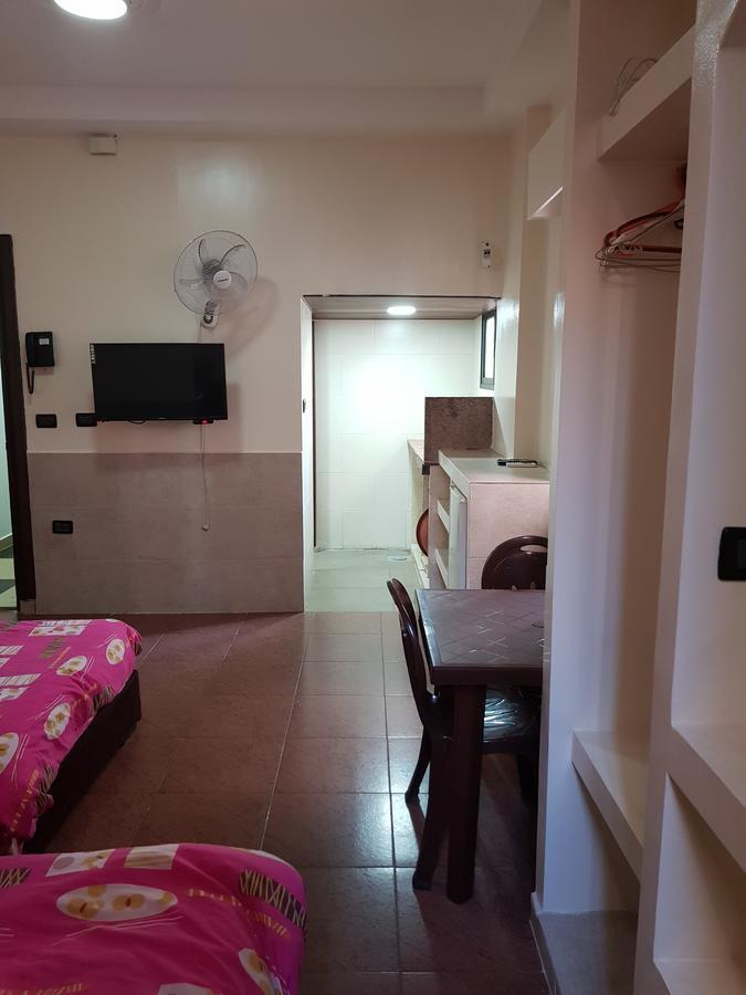 Alaamira Furnished Apartments Beiroet Buitenkant foto