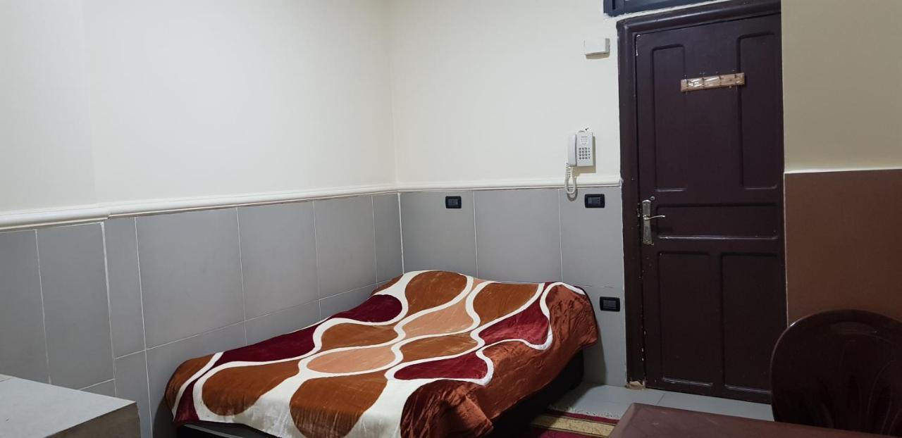 Alaamira Furnished Apartments Beiroet Buitenkant foto