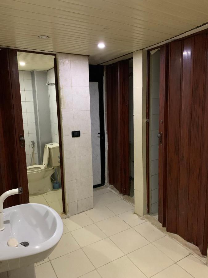 Alaamira Furnished Apartments Beiroet Buitenkant foto